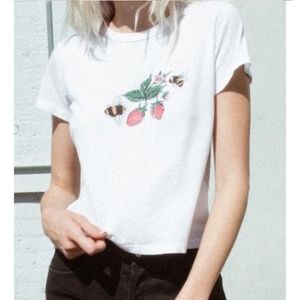 Bee Brandy Melville T-shirt